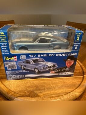 Revell #85-1522 1/25 Scale '67 Shelby Mustang G.T.500 Metal Body Factory Painted